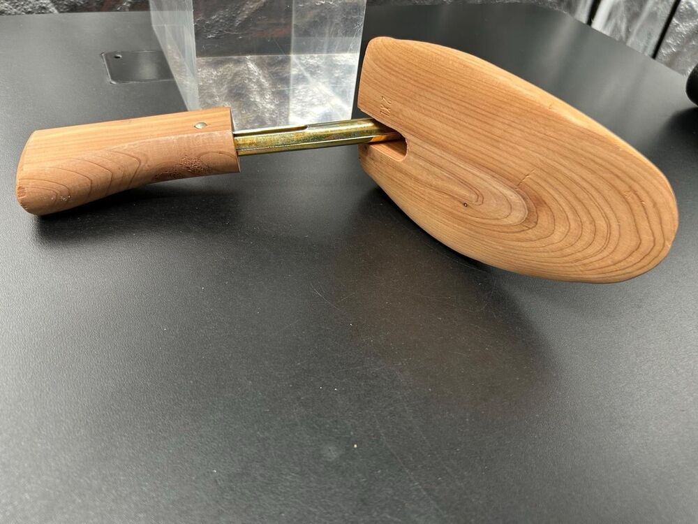 Men's Wearhouse CEDAR SHOE TREES Size 2LX Made USA (H-2) - Picture 6 of 7
